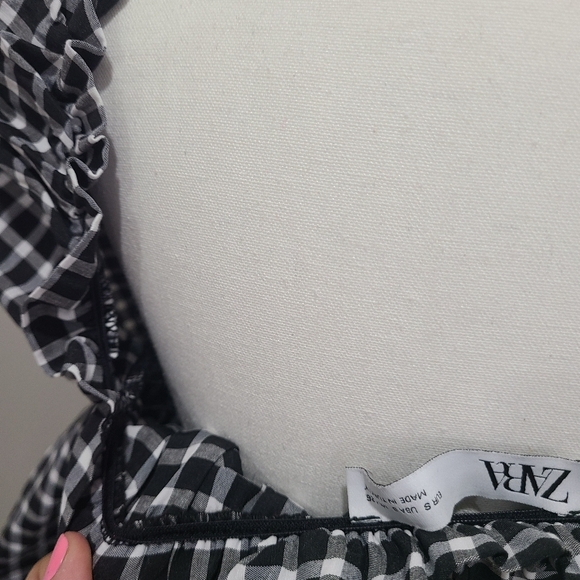ZARA GINGHAM TOP SIZE small - Picture 8 of 8